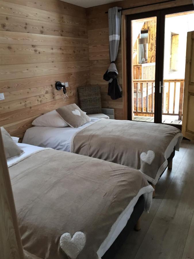 Névache Hotel L'Echaillon מראה חיצוני תמונה
