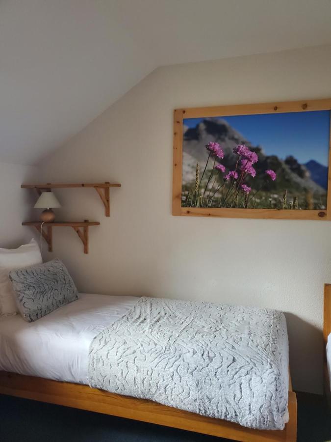 Névache Hotel L'Echaillon מראה חיצוני תמונה