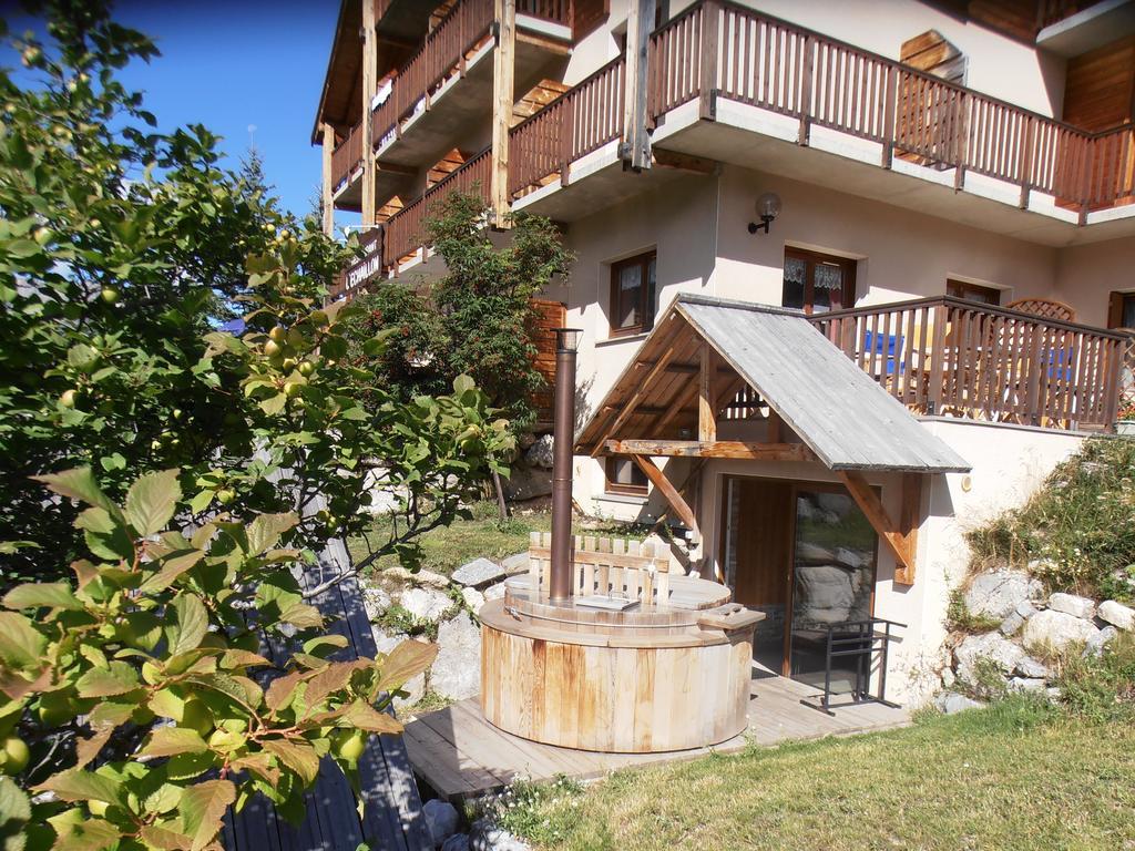 Névache Hotel L'Echaillon מראה חיצוני תמונה
